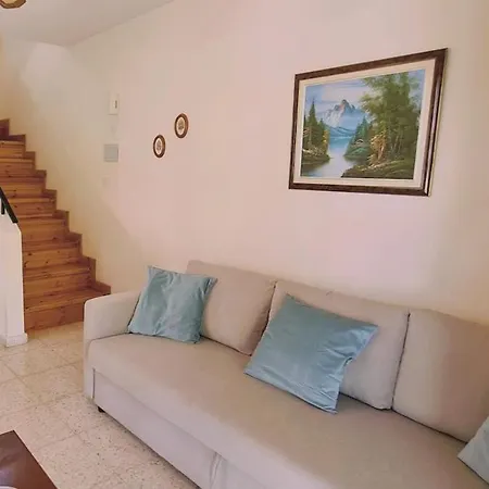 Holiday home Sea Gem House